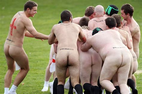 Naked Rugby Mirror Online