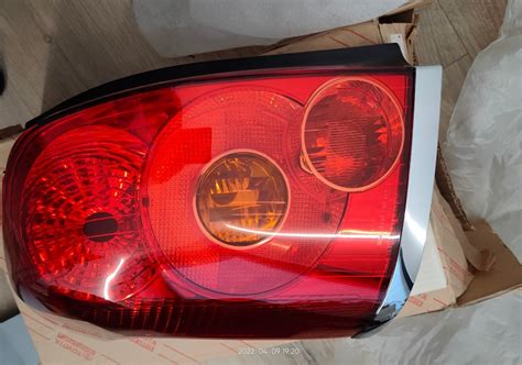 Toyota Avensis T25 kombi lampa tylna lewa nowa Ruda Śląska Kup