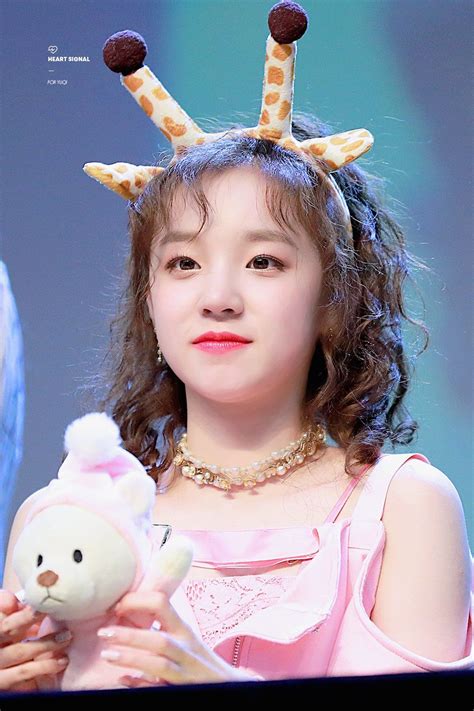 Yuqi Pics ♡ On Twitter G Idle G I Dle Asian Girl