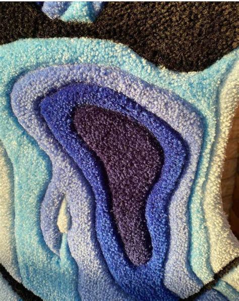 Custom Women Hot Body Thermal Handtufted Rug Handmade Rug Handcrafted