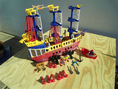 Imaginext Pirate Raider Deluxe Ship Pirate Figures Accessories All