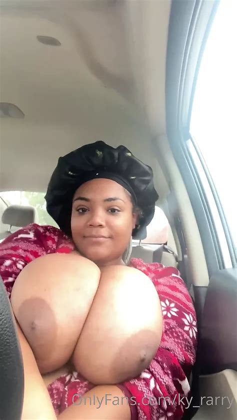 Black Bbw Guida In Topless Grandi Tette Da Sola Xhamster