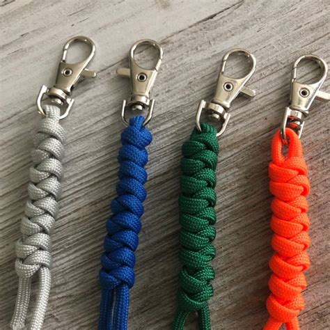 Paracord Keychain - Etsy