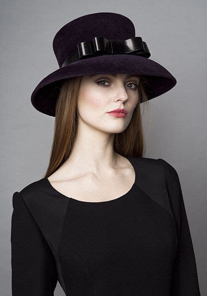 Rachel Trevor Morgan Millinery Autumn Winter 2015 R15w26 Aubergine Felt