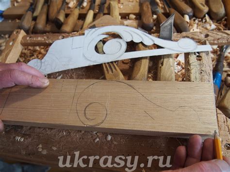 Полочка под иконы "Красная"