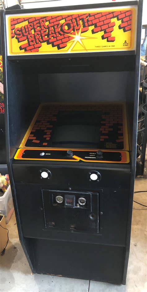 Atari Breakout Arcade