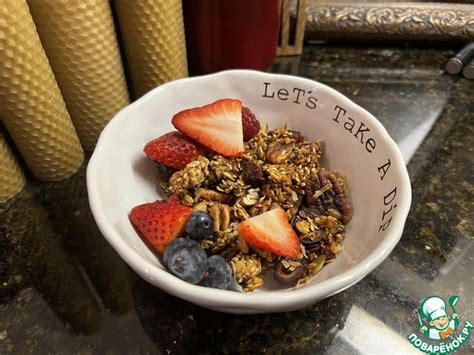 Домашняя гранола с ягодами – кулинарный рецепт