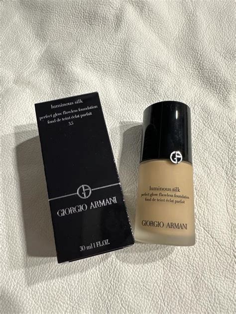 Giorgio armani luminous silk 3,5 — цена 1300 грн в каталоге Тональный ...