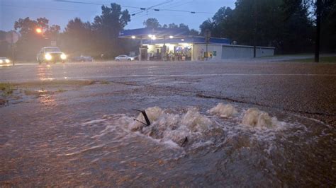 Thousands Rescued From Deadly Floods In Louisiana