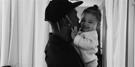 Kylie Jenner Post Travis Scott Stormi Webster Pictures Kylie Jenner Just Shared The Cutest