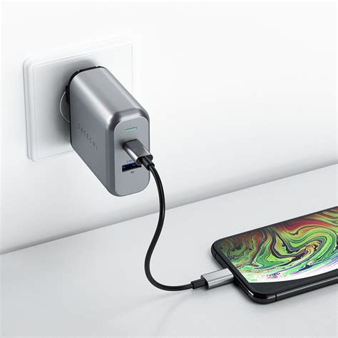 Satechi 30w Väggladdare Med Usb C Och Usb A Uttag