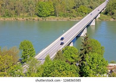 Bridge Buttress Stock Photo 1268365585 | Shutterstock