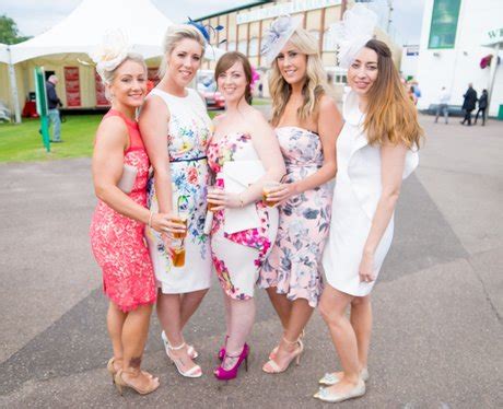 Great Yarmouth Racecourse Ladies Night 2016 - Great Yarmouth Racecourse ...