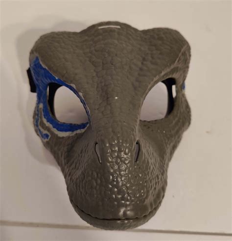 Jurassic World Velociraptor Dino Mask 2018 Mattel Grey Blue Mask Mouth