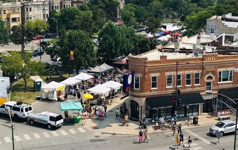 The Logan Square Outdoor Farmers Market Returns This Weekend