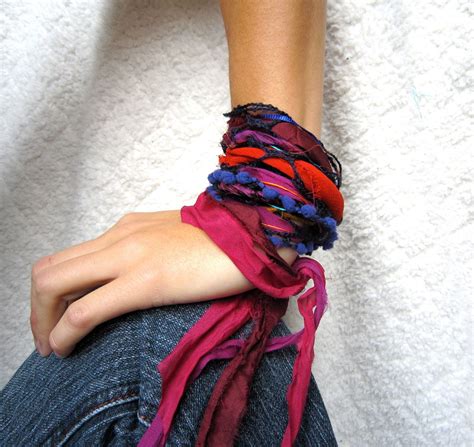 Sari Hippie Headband Bandana And Wrist Wrap Bracelet Etsy Hippie