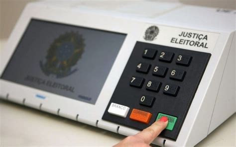 Eleições 2024 saiba qual é a ordem de votação na urna eletrônica