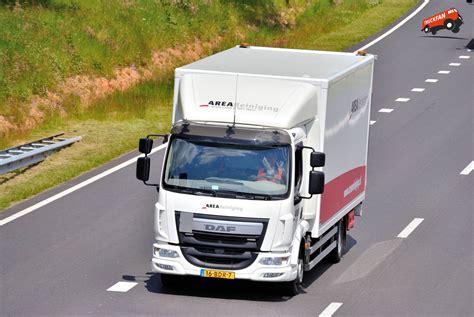 Foto DAF LF Euro 6 Van Area Reiniging TruckFan