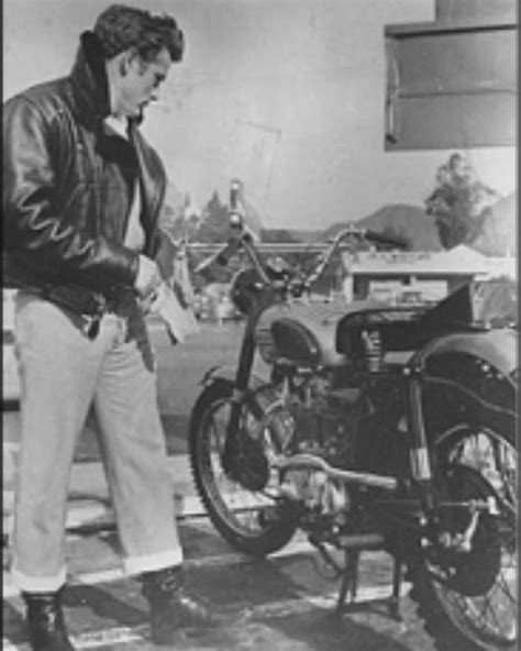 James Dean Triumph Motorcycle James Dean James Dean Photos Steve