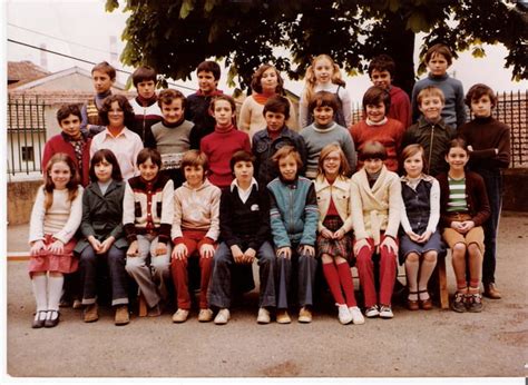 Photo De Classe Cm De Ecole Drevet Loire Sur Rhone Copains D