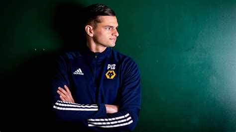 New deal for Estrada - Wolves Academy