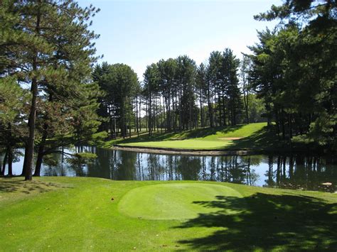 Apple Valley Golf Course | Visit Knox County Ohio