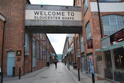 Gloucester Quays reveal plans for fast food restaurant