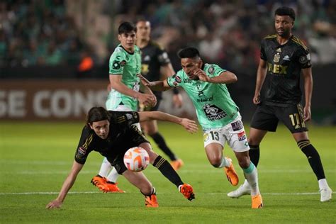 Ángel Mena Goleador Más Veterano De La Concachampions Olé Ecuador