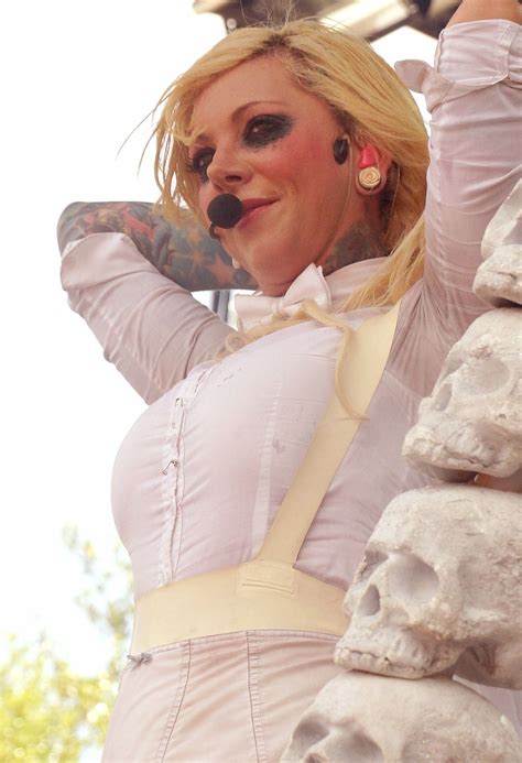“Maria Brink Best Live Photos [16/100]