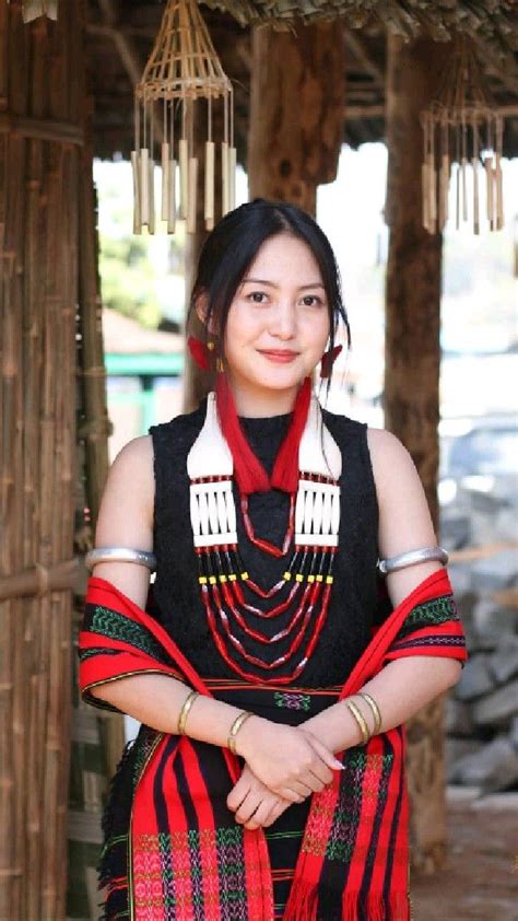 Naga Lotha Traditional Attire Indian Fashion Traditional Outfits