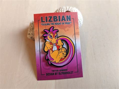 LIZBIAN Soft Enamel Epoxy Pride Pin Lesbian Gay Queer LGBTQI Lapel Brooch Gift Sticker