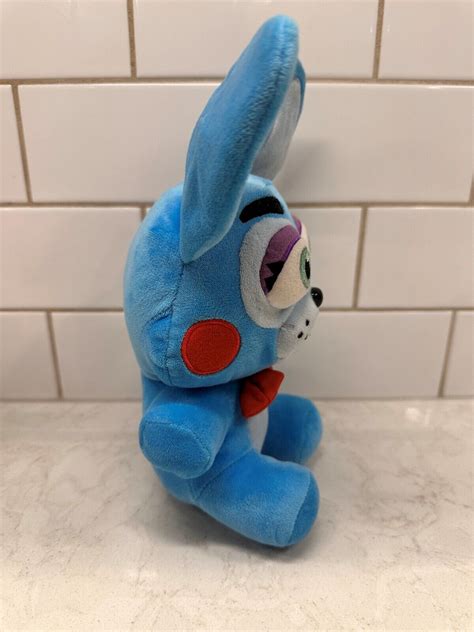 Toy Bonnie Five Nights At Freddys Fnaf Funko Plush Hot Topic Exclusive