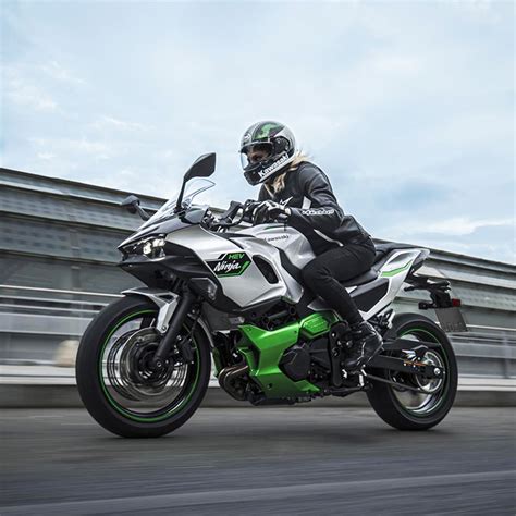 Kawasaki Introduces The All New Strong Hybrid Motorcycle Ninja 7 Hev