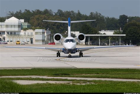 D BUZZ AirX Charter Cessna 750 Citation X Photo By Roland Winkler ID