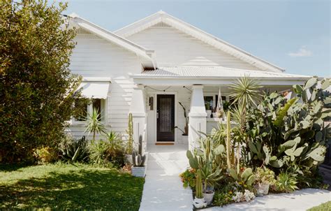 California bungalow exterior – Artofit