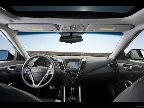 Hyundai Veloster Turbo | 2013MY | Interior