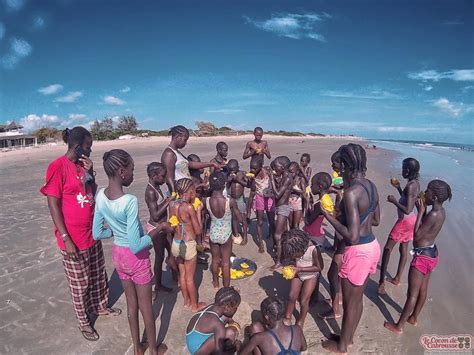 Les Enfants Du Cocon De Cabrousse Gouter A La Plage Le Cocon De Cabrousse