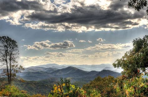 Blue Ridge Parkway Buena Vista Virginia 1 Photograph By Todd Hostetter