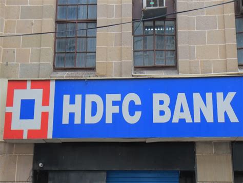 Hdfc Bank Shares Hit 52 Week Low After Q3 Earnings Whats Next