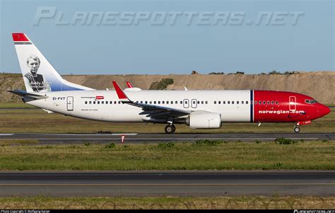 EI FVT Norwegian Air International Boeing 737 8JP WL Photo By Wolfgang