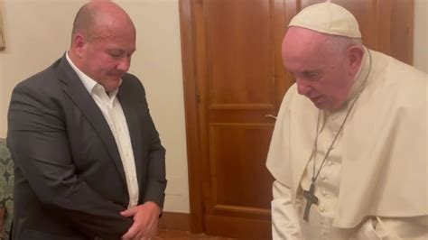 El Papa Francisco Recibe A Enrique Alfaro Y Le Env A Una Bendici N A