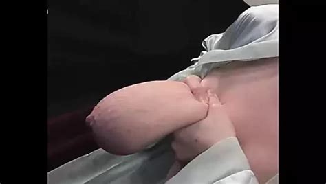 Riesige H Pfende Titten Ohne Bh Milf Tanzt Und Macht Striptease Xhamster