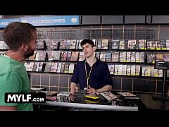 When Sarah The Milf Of Nicks Dreams Entered His Store The Stud Wasnt Able To Talk To Her