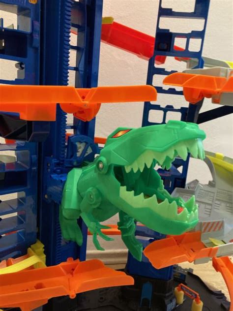 Ultimate Garage Hot Wheels