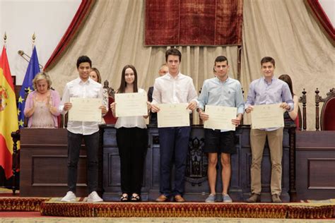 Fotos La Usal Entrega Los Premios A Las Mejores Notas De La Ebau