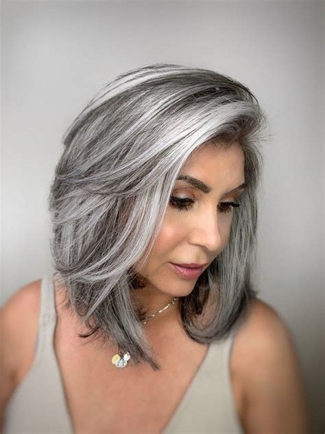 Salt and Pepper Hair Color – Make Your Gray Hair Look Super Trendy