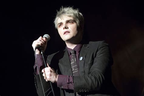 Gerard Way Net Worth 2023: What Is The My Chemical Romance Star Worth?
