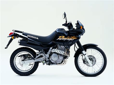 Nx Dominator Honda Galeries Photos Motoplanete