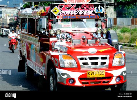 jeepney cagayan de oro, mindanao philippines Stock Photo - Alamy