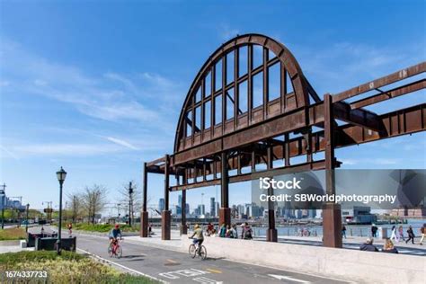 Steel Remnants Of Cunard White Star Pier 54 Stock Photo - Download